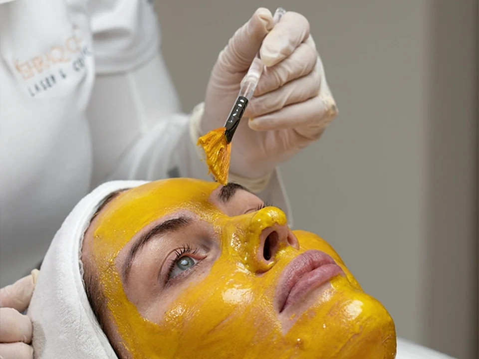 Fat Dissolving Injections (Lipolysis) at Ishraq Clinic
